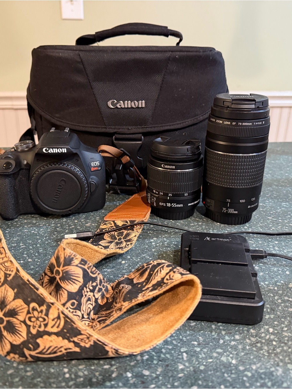 Canon DSLR Kit in Black with Brown Floral Strap